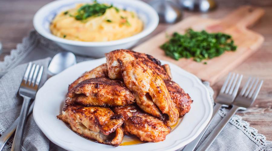 Видеть жареную. Сон жареная рыба. Жарить рыбу во сне. Видеть жареную. Крылышки во фритюрнице.