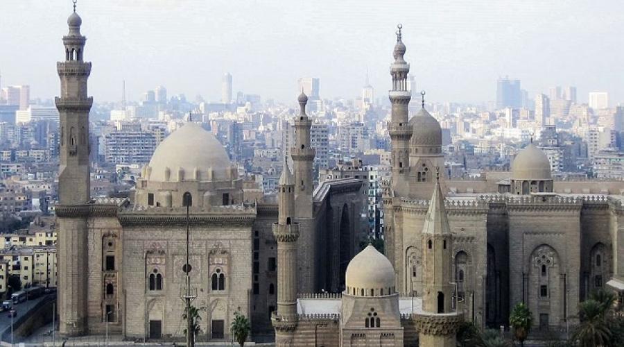  Мечеть Ибн Тулун. Одна из древнейших мечетей Каира