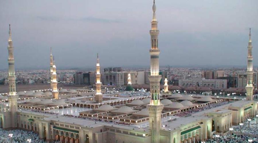 Большая мечеть. Самая большая мечеть в мире. Самая красивая из старейших мечетей